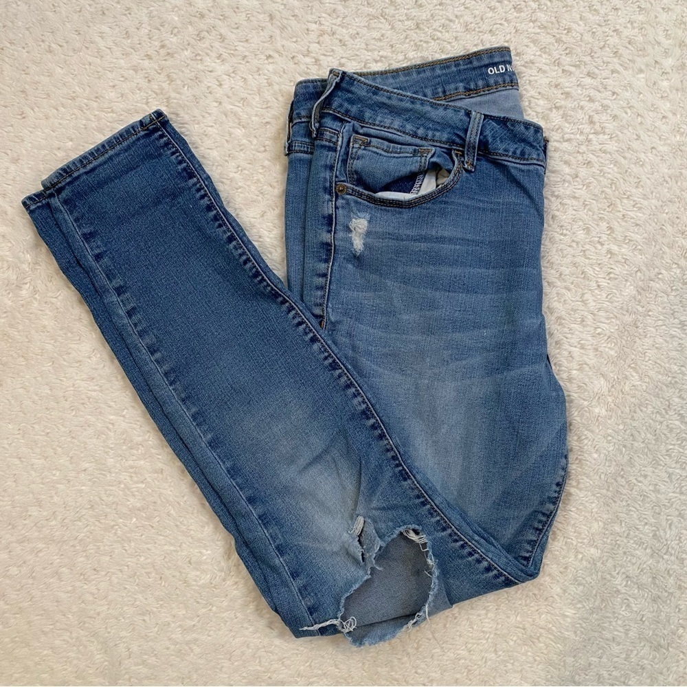 𝅺old navy rock star mid rise jeans